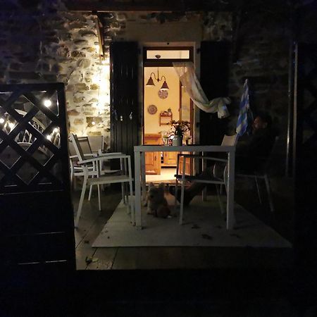 Mes Maisons Gardoises, Two Gites Sleeping 13 With Two Private Pools, Kids Room, Laundry, Disco, Free Wifi, Linen And Dog'S Are Welcome Gagnieres Luaran gambar