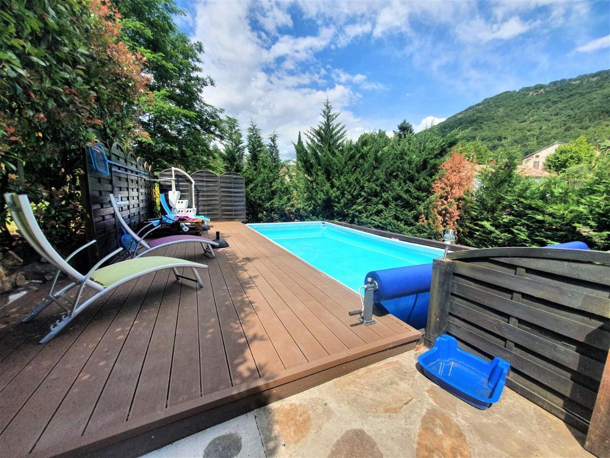 Mes Maisons Gardoises, Two Gites Sleeping 13 With Two Private Pools, Kids Room, Laundry, Disco, Free Wifi, Linen And Dog'S Are Welcome Gagnieres Luaran gambar