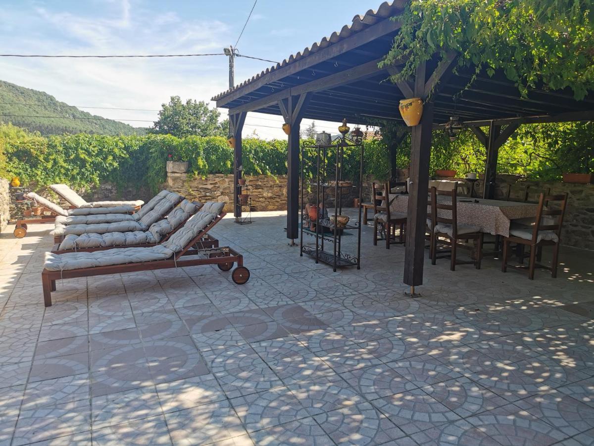 Mes Maisons Gardoises, Two Gites Sleeping 13 With Two Private Pools, Kids Room, Laundry, Disco, Free Wifi, Linen And Dog'S Are Welcome Gagnieres Luaran gambar