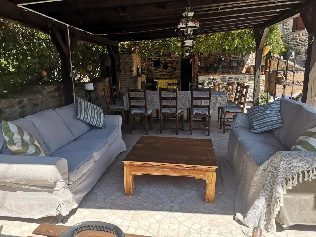 Mes Maisons Gardoises, Two Gites Sleeping 13 With Two Private Pools, Kids Room, Laundry, Disco, Free Wifi, Linen And Dog'S Are Welcome Gagnieres Luaran gambar