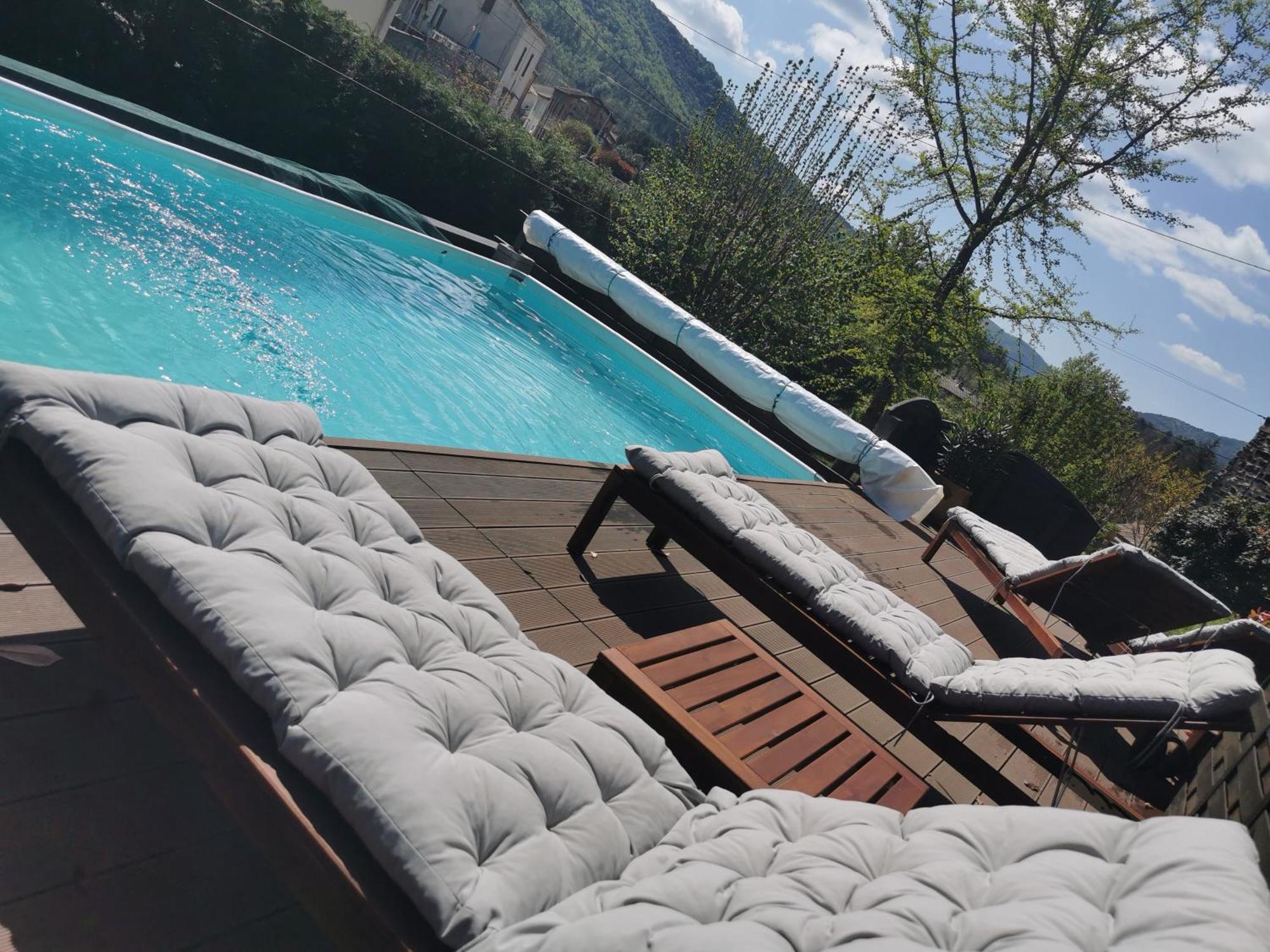 Mes Maisons Gardoises, Two Gites Sleeping 13 With Two Private Pools, Kids Room, Laundry, Disco, Free Wifi, Linen And Dog'S Are Welcome Gagnieres Luaran gambar