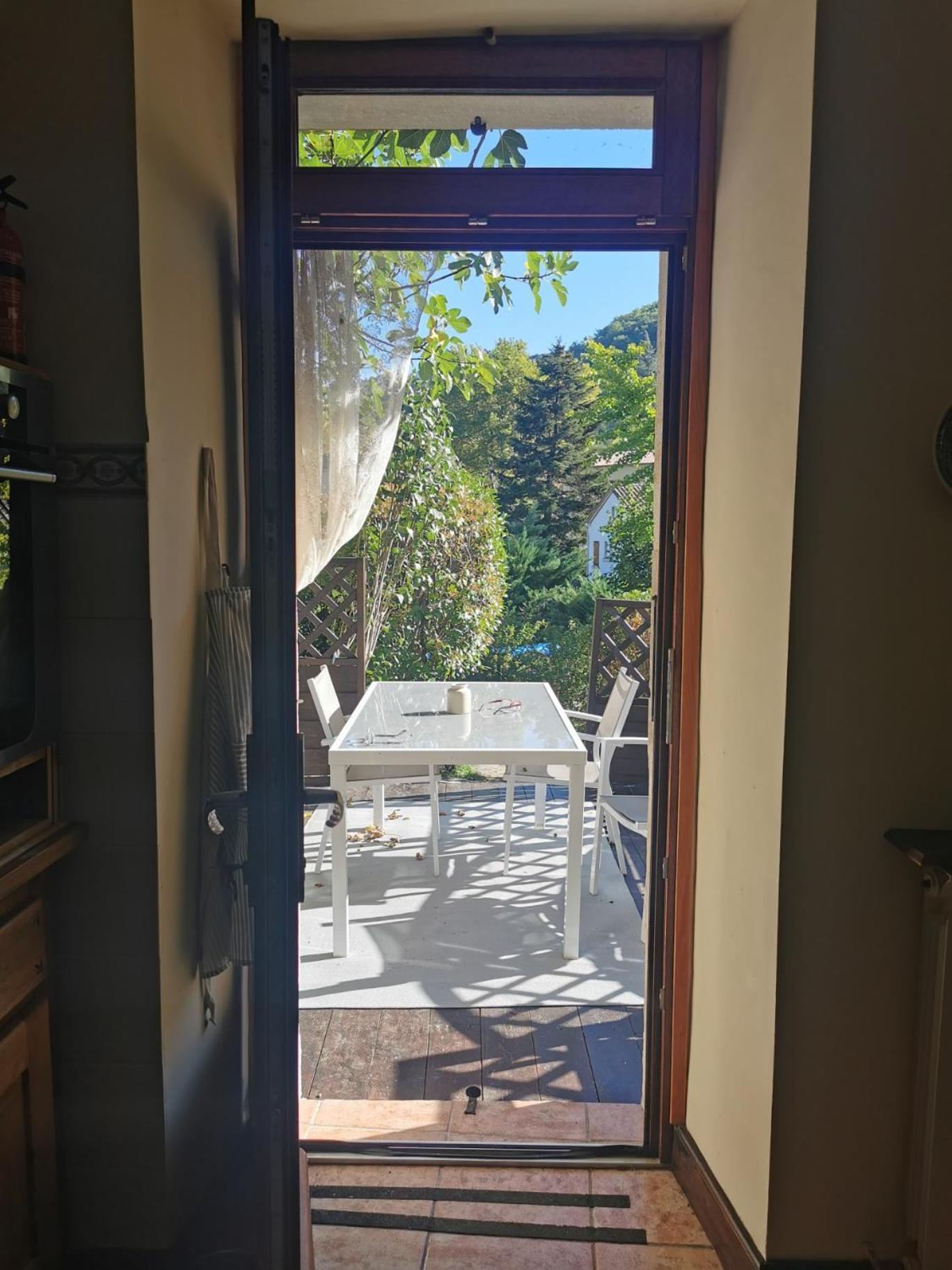 Mes Maisons Gardoises, Two Gites Sleeping 13 With Two Private Pools, Kids Room, Laundry, Disco, Free Wifi, Linen And Dog'S Are Welcome Gagnieres Luaran gambar